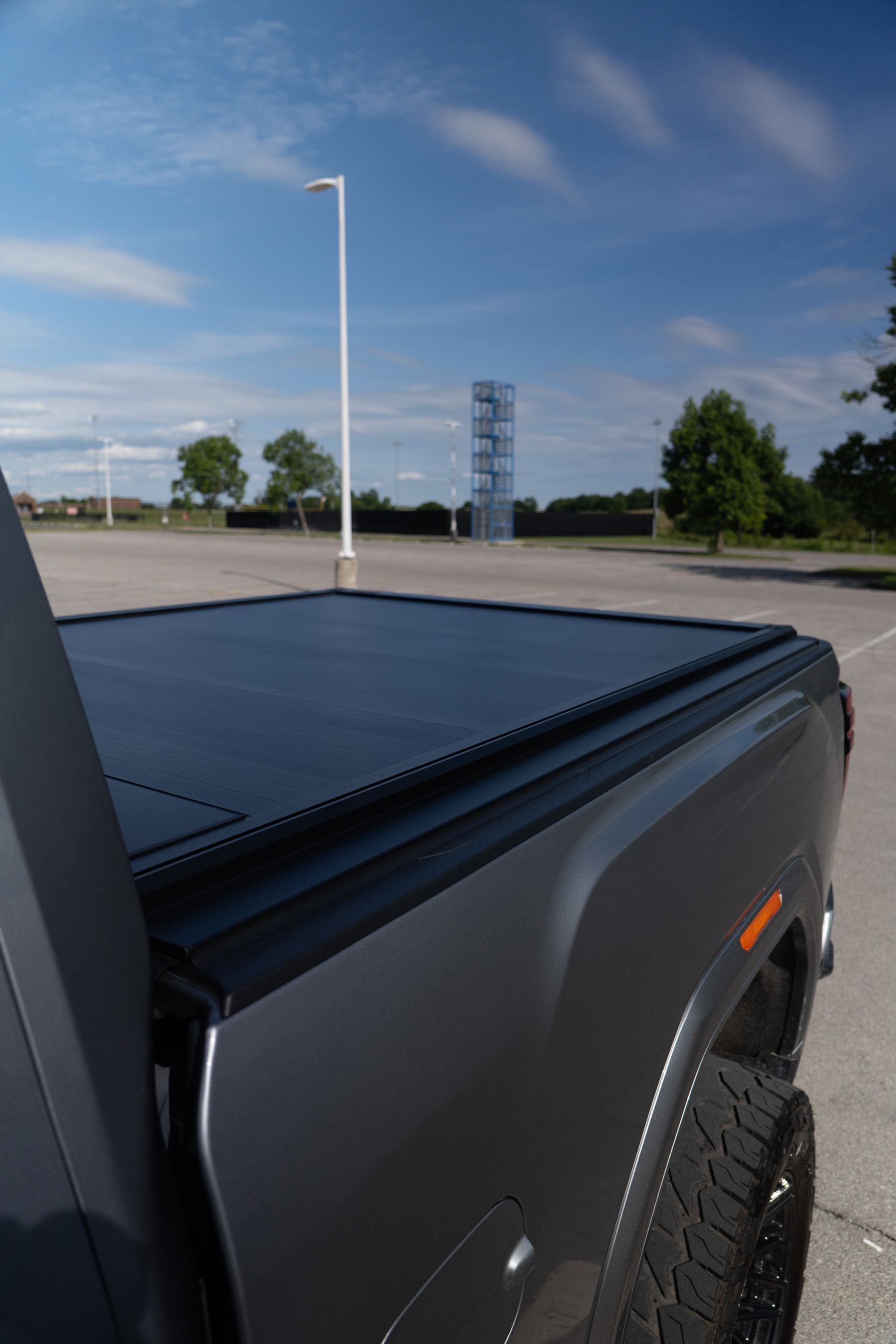 Aluminum slat surface at an angle